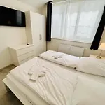 Apartment Berringer Makrele, An Der Promenade Rostock